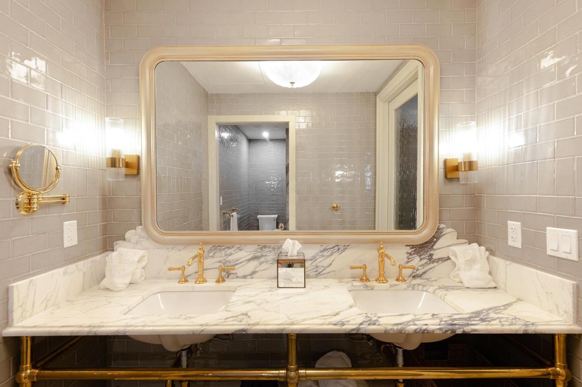 Hotel Cleo, Knoxville Downtown, A Tribute Portfolio Hotel المظهر الخارجي الصورة