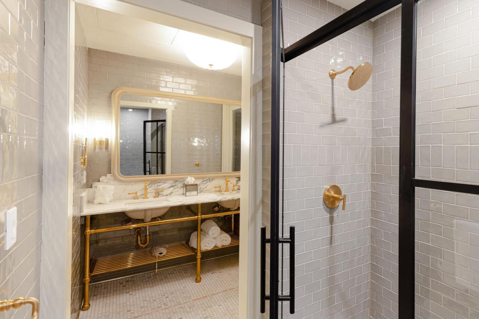 Hotel Cleo, Knoxville Downtown, A Tribute Portfolio Hotel المظهر الخارجي الصورة