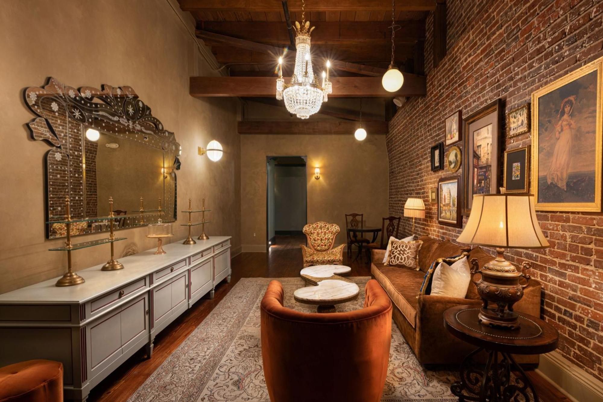 Hotel Cleo, Knoxville Downtown, A Tribute Portfolio Hotel المظهر الخارجي الصورة