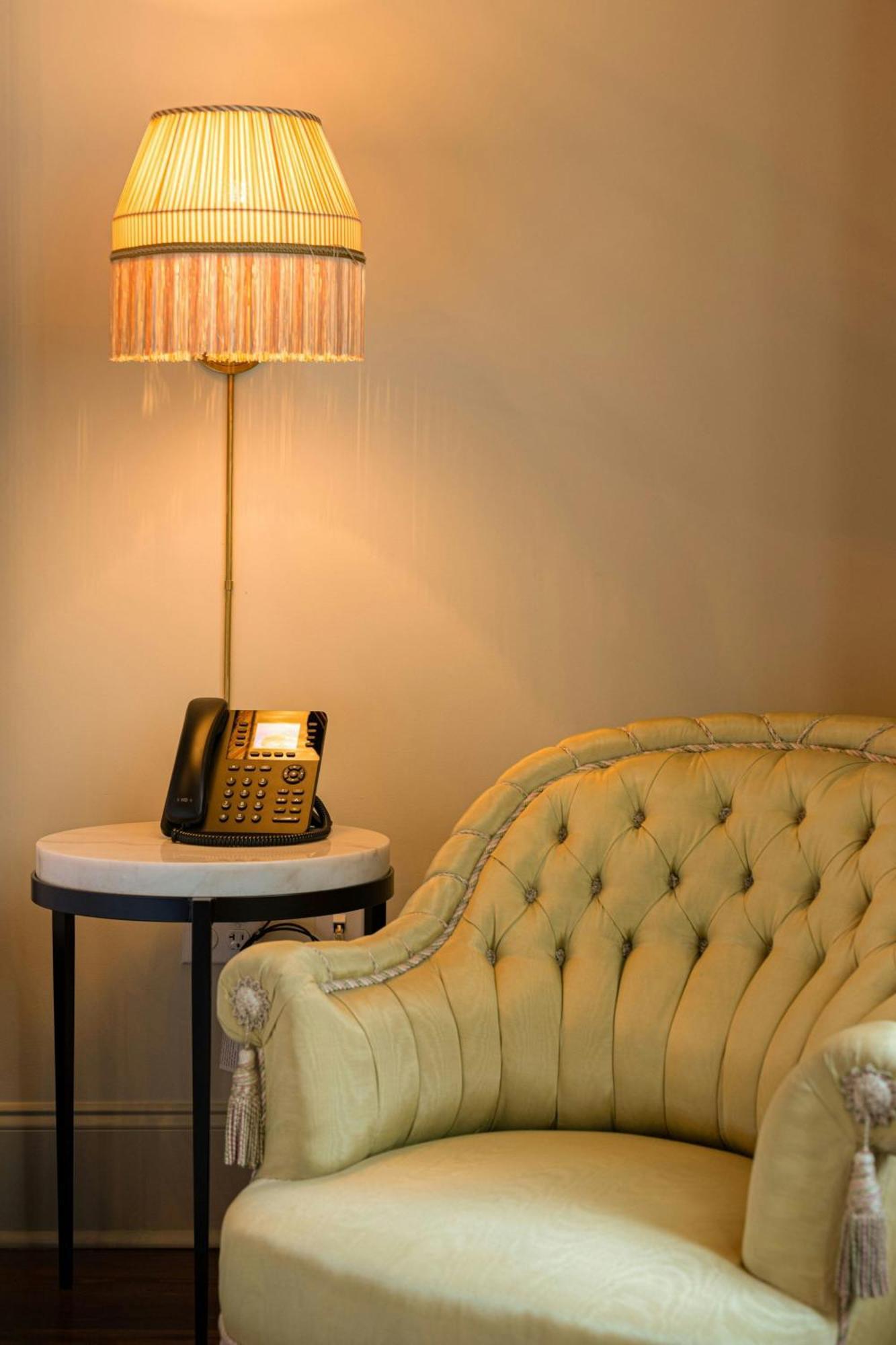 Hotel Cleo, Knoxville Downtown, A Tribute Portfolio Hotel المظهر الخارجي الصورة
